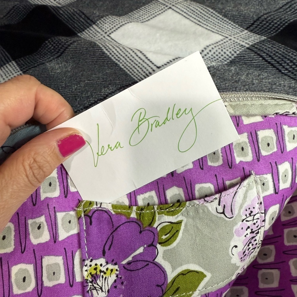 Vera Bradley iPad holder - Picture 7 of 10